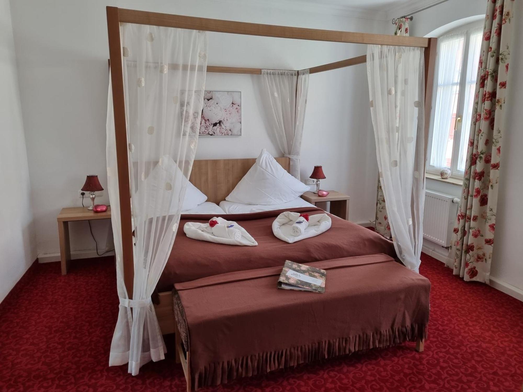 רוטנבורג אוב דר טאובר Boutiquehotel Goldene Rose - Self-Check-In מראה חיצוני תמונה